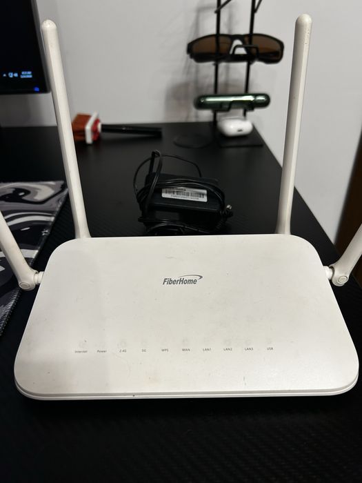 Router Wireless FiberHome SR1041Y – Dual Band, Stabilitate și Viteza