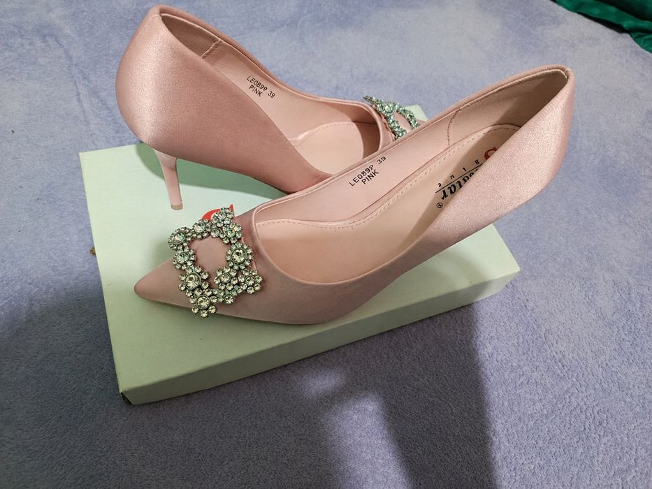 Pantofi dama roz