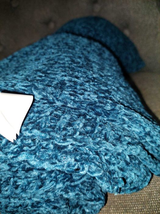 Patura suuuuper pufoasă albastru turcoaz NOUĂ adecvata cadou