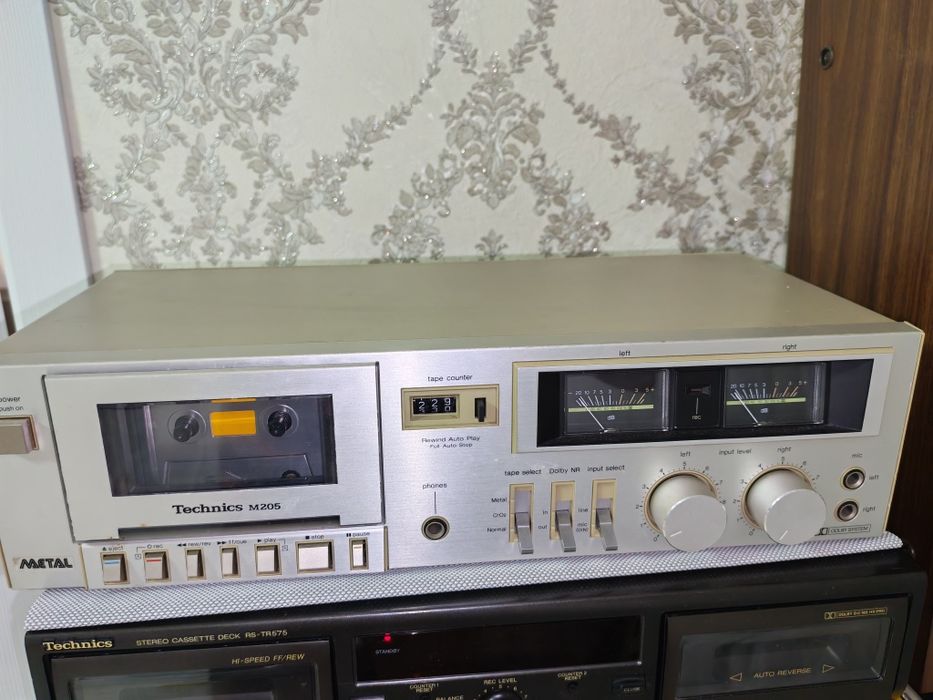 Касетная дека Technics RS - 205