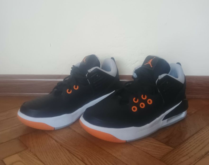 Оригинални детски маратонки Jordan Max Aura 5