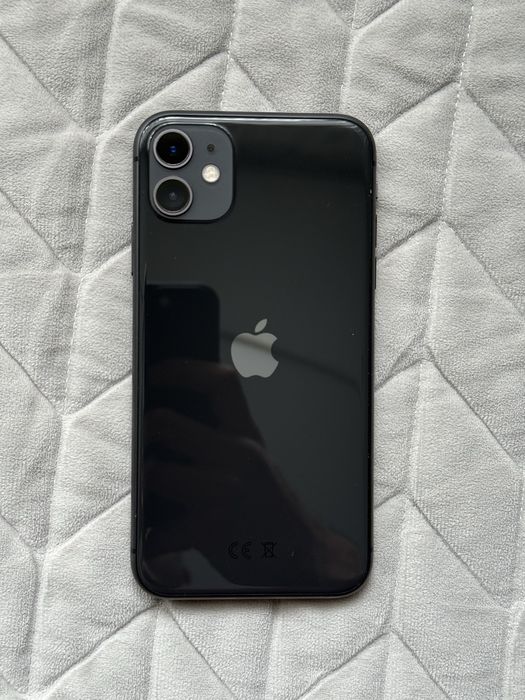 Продам Iphone 11