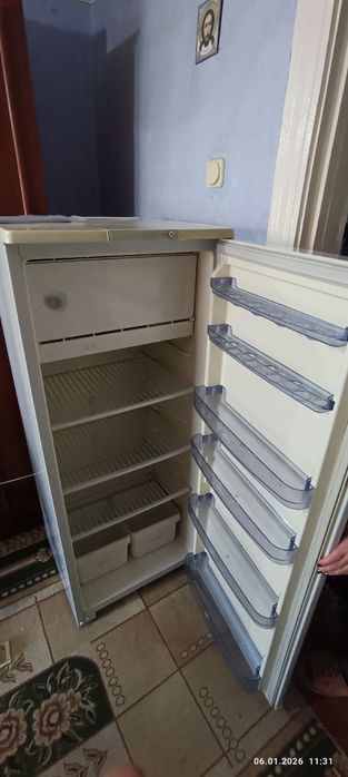 Продается холодильник Бирюса