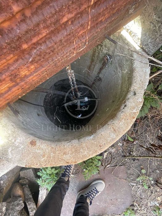 Реф. 2011 Къща с двор 2000 кв.м. / село Бяла Река