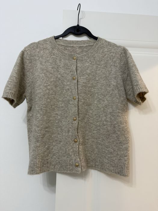 Стильные, базовые кофты