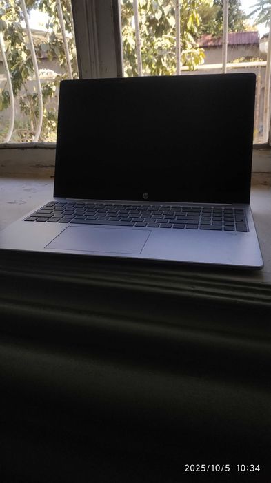 Hp-15 laptop noutbuk