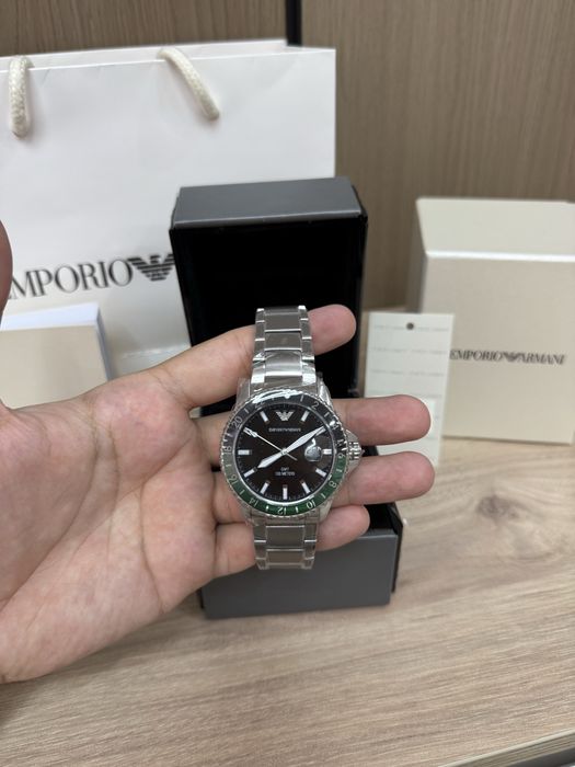 Часы ARMANI новые