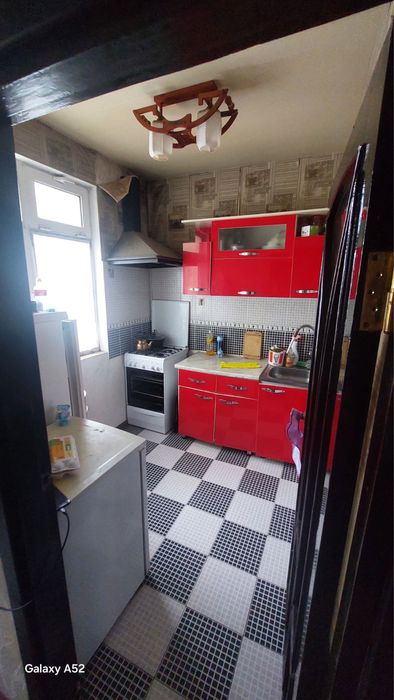 Ипотеку ! Срочно продажа квартиру Массив Феруза  2/3/4 балкон 1.5/3