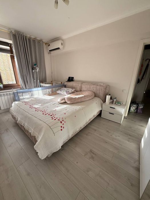 Продаётся КВАРТИРА 4/4/4 на 82м2 Ориентир: Ц-5, Монумент Мужества