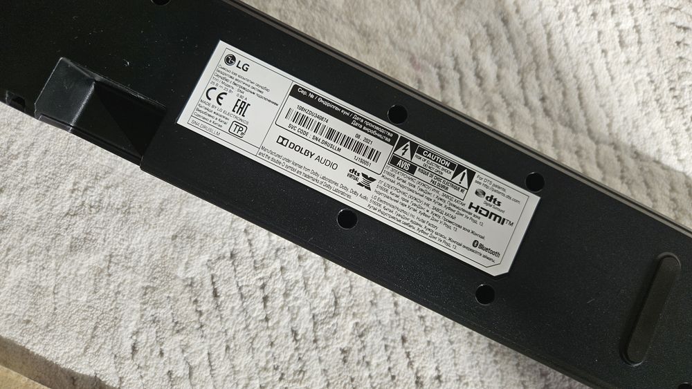 Саундбар LG SN4 продам