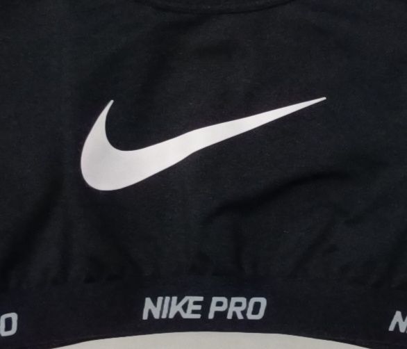 Nike PRO DRI-FIT Bra оригинално бюстие ръст 156-166см Найк спорт черно бюстие тренировки