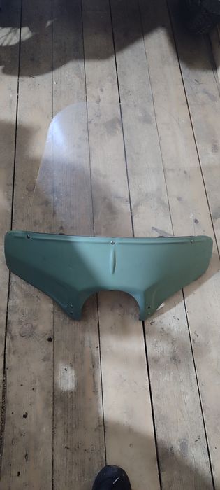 Продам ветровик на мотоцикл