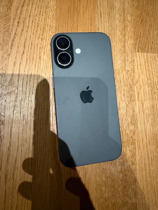 Apple iPhone 17 – 256 GB | Като нов | Гаранция Yettel до 02.2029 г.