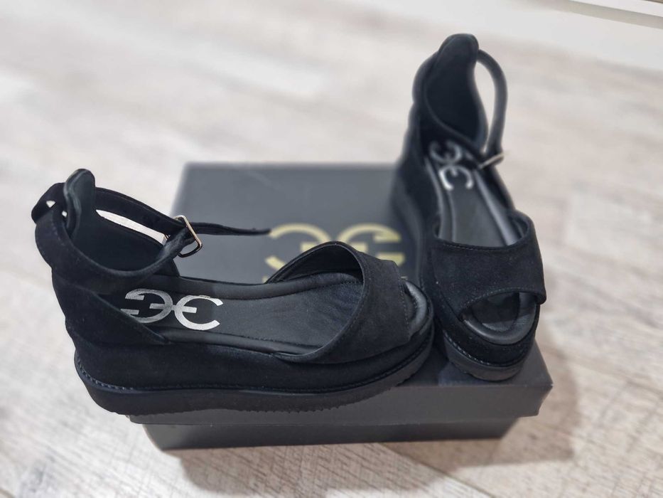 Sandale Essteffa nr. 33