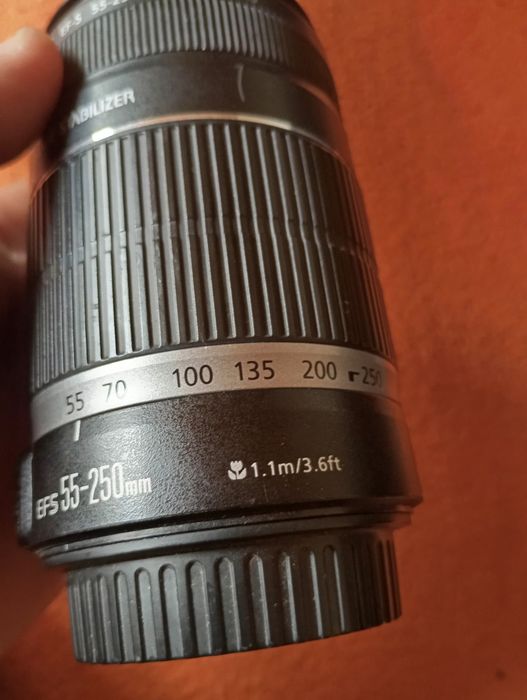 55-250 Canom lens