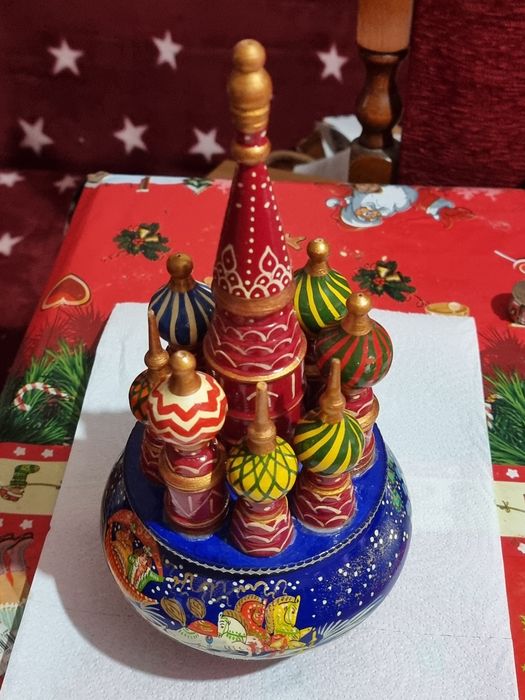 Cutii muzicale cu tambur