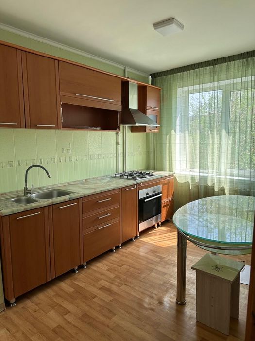 Продам квартиру в 11 мкр
