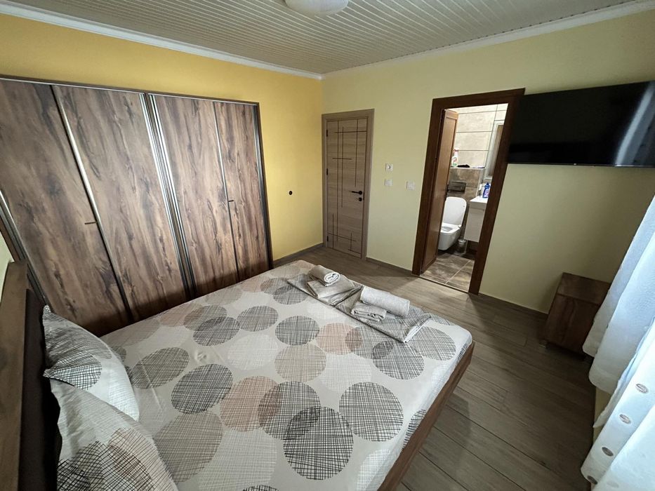 Къща под наем в Керамоти до морето