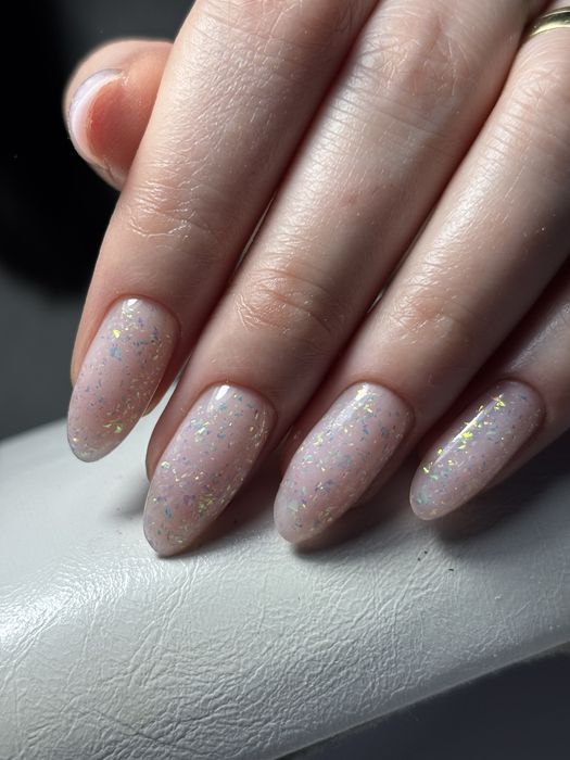 Unghii cu gel/ oja semipermanenta