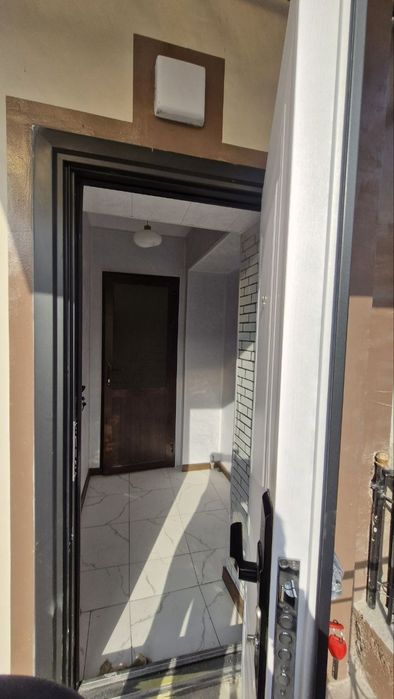 Ижарага участка берилади  1²килинган  300& хамма шаройит бор