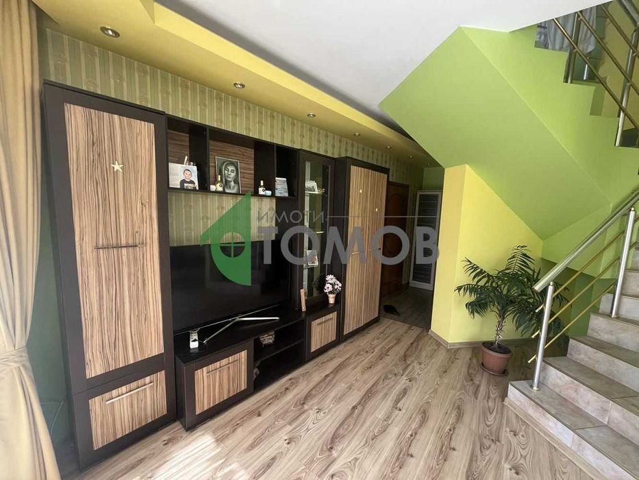 Продава се Къща в Шумен, Център - 150 кв.м за 1434 €/кв.м - Снимка #2