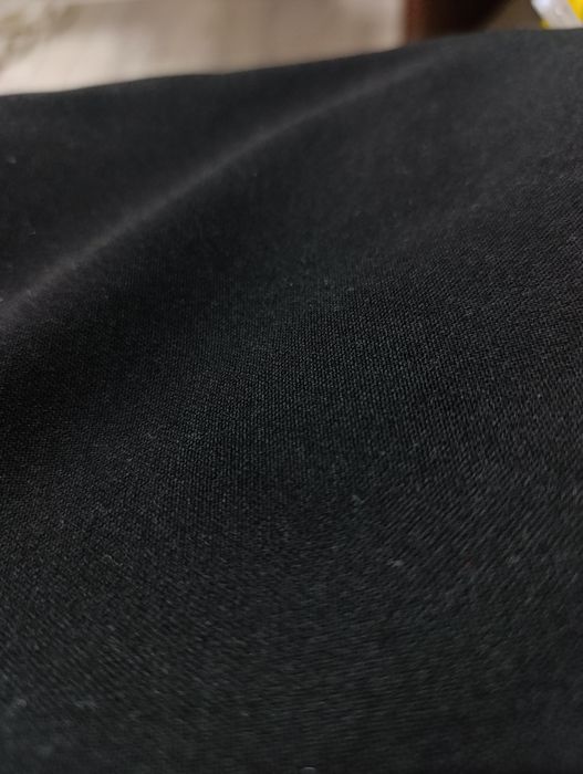 Pantaloni eleganți