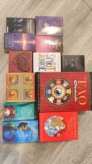Carti de tarot vezi titluri în descriere
