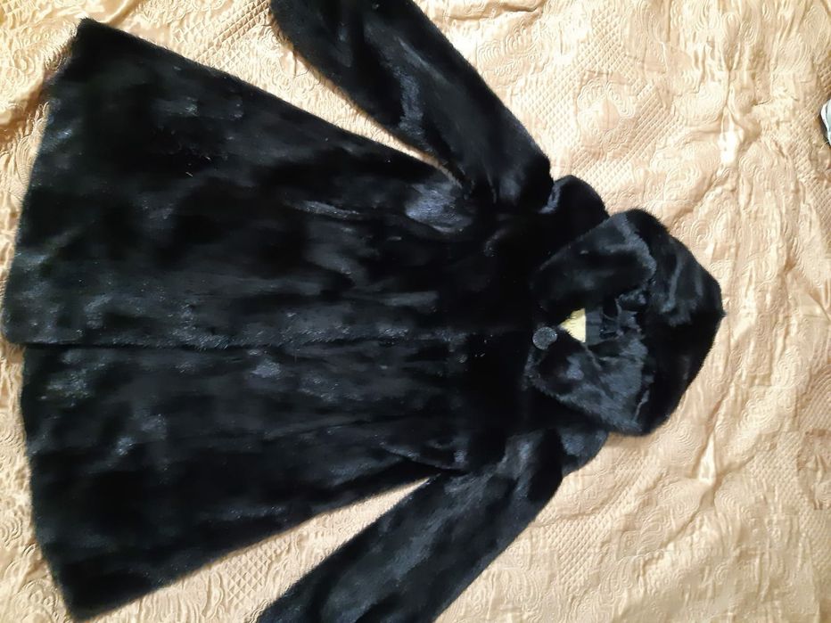 Продам норковую шубу.