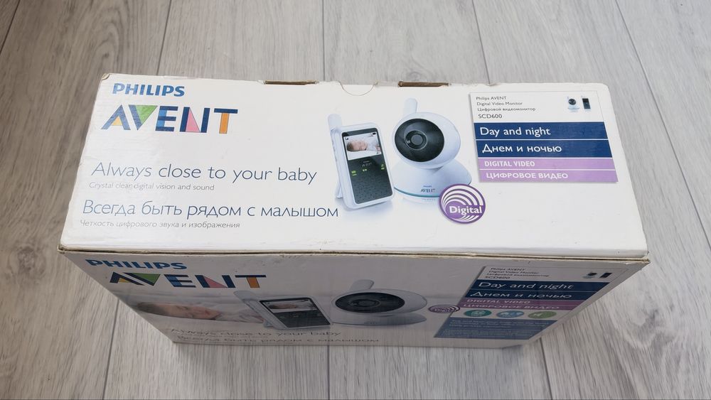 Видеоняня Philips Avent SCD600