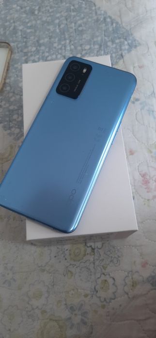 Продам телефон оппо