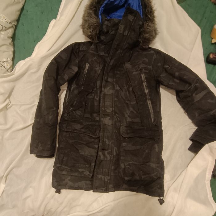 Geaca superdry idris  premiumfoarte groasa impermeabila cu puf M