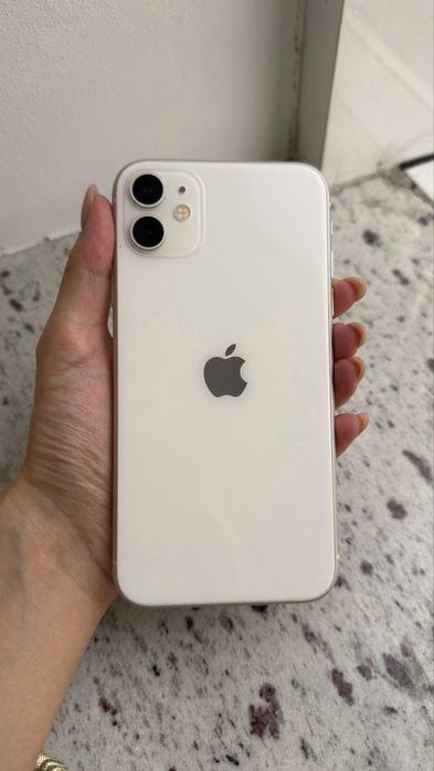 Продам Iphone 11