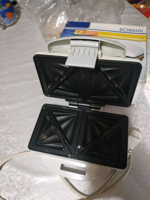 Сендвич тостер Bomann