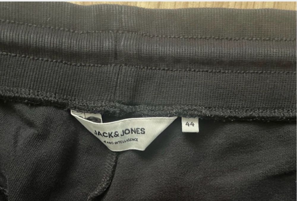 JACK & JONES  / мъжки спортен панталон/долница 44/3XL