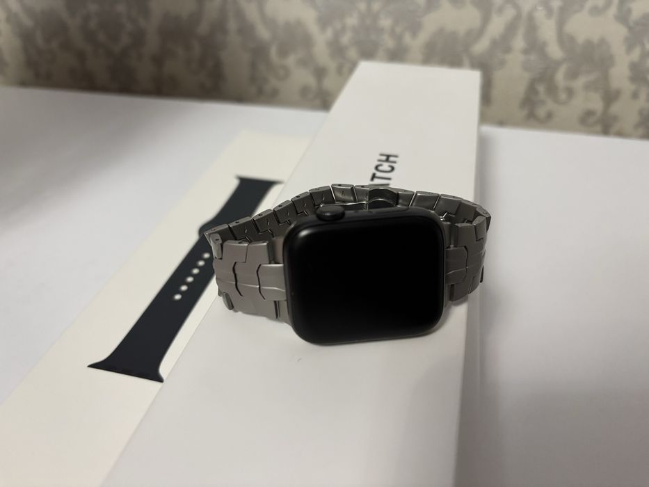 Продам apple watch