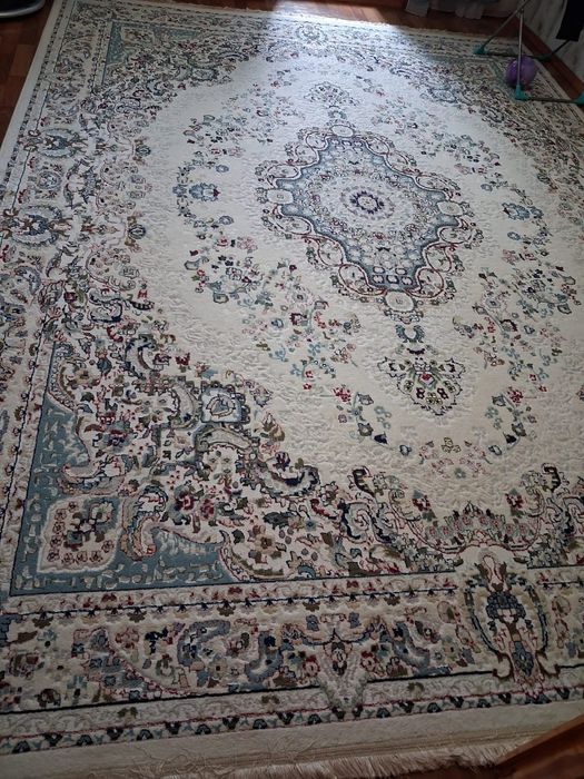 3*4 кілем сатылады