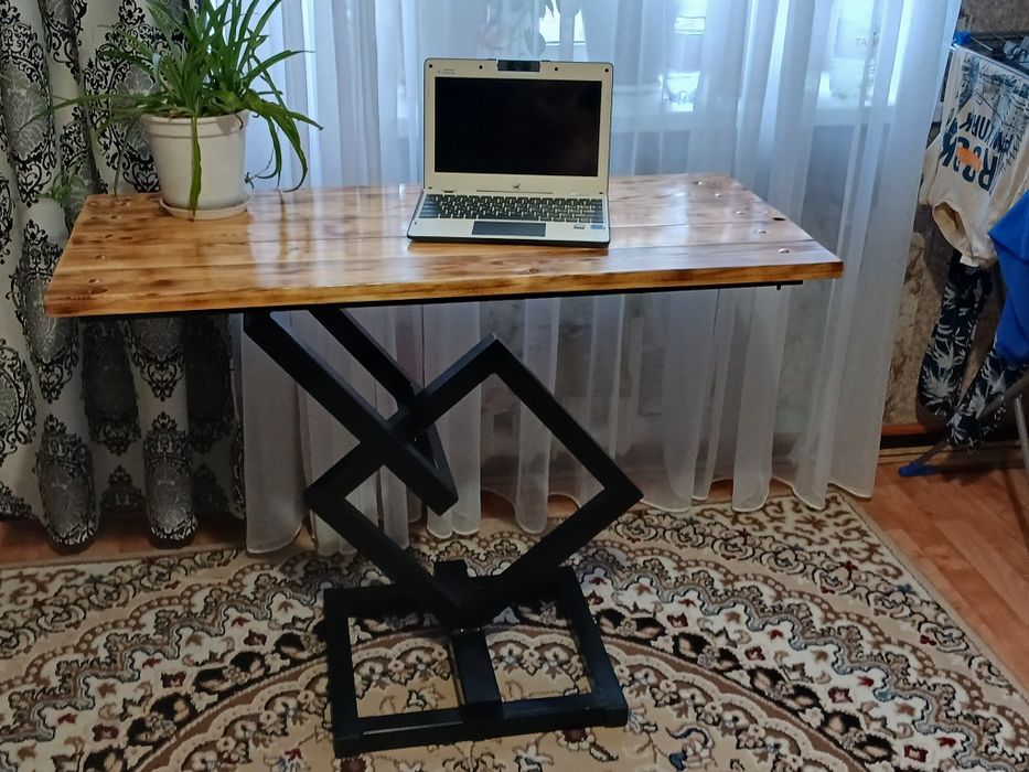 Стол в стиле лофт!