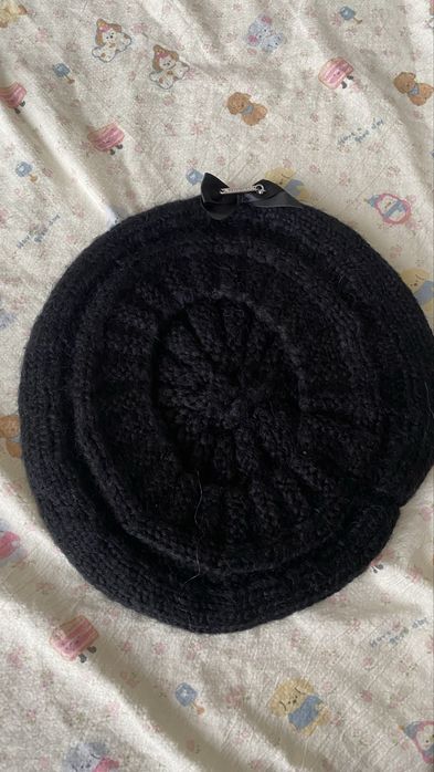 Берет Guess новая