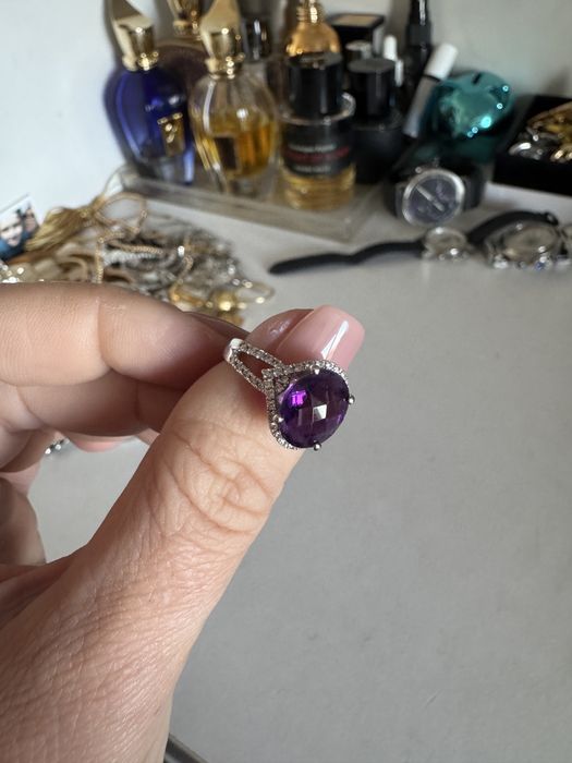 Inel Teilor, amethyst si diamante, marime 50.