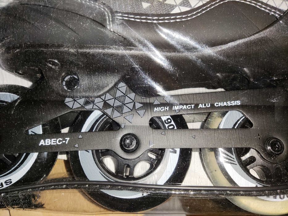 Role in-line cu 4 roti, noi, negre, marimea 45