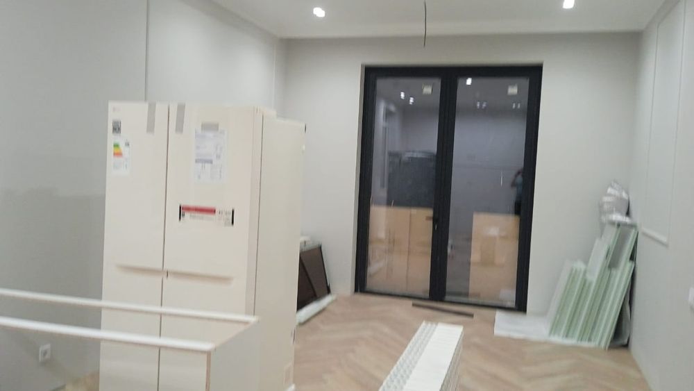 Бригада строителей дом фундамент.