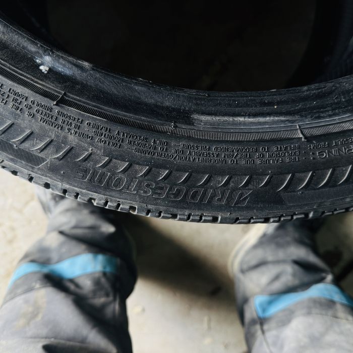 Продам шины 19размер