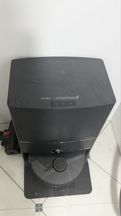 Продам робот-пылесос Dream Ultra 30
