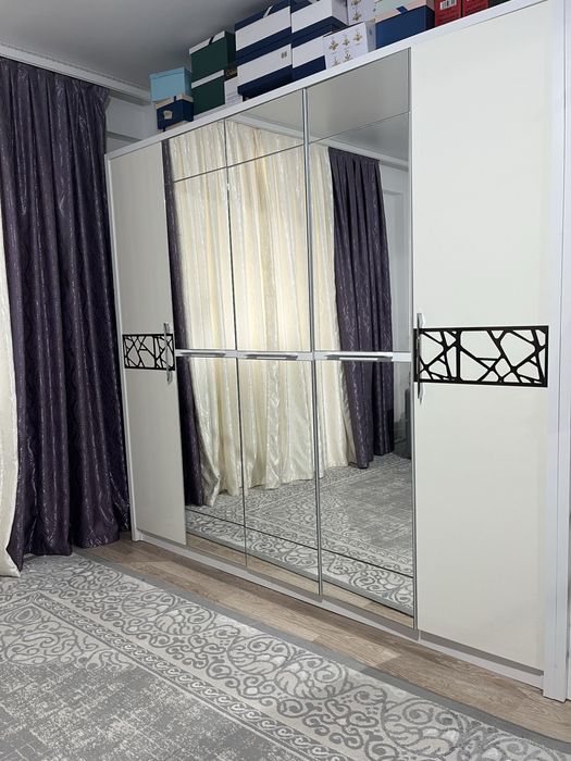 Шкаф 5 дверный.