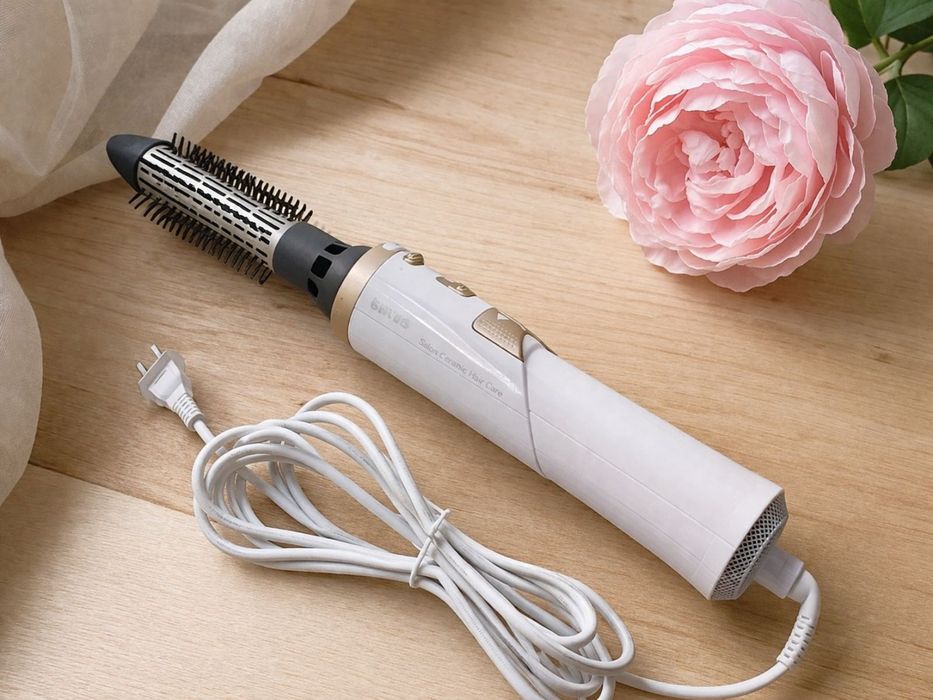 Въртяща се четка с горещ въздух Philips 1000W – йонна грижа