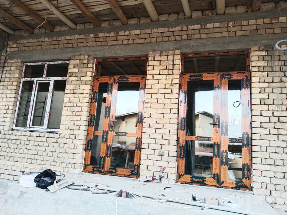 Akfa Termo Benkam xar xil turdagi eshik romlari