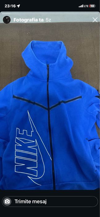 vand bluza nike tech