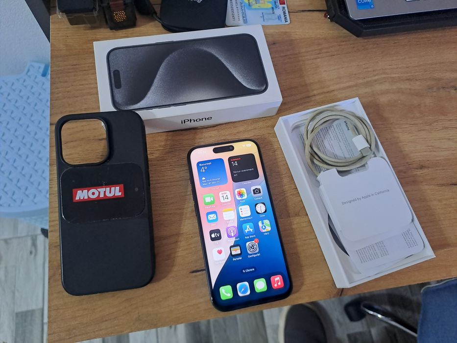 Iphone 15 pro la cutie 128 GB/ schimb cu 16 pro sau Samsung s25 ultra
