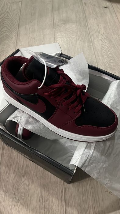 jordan1 low черно бордовая