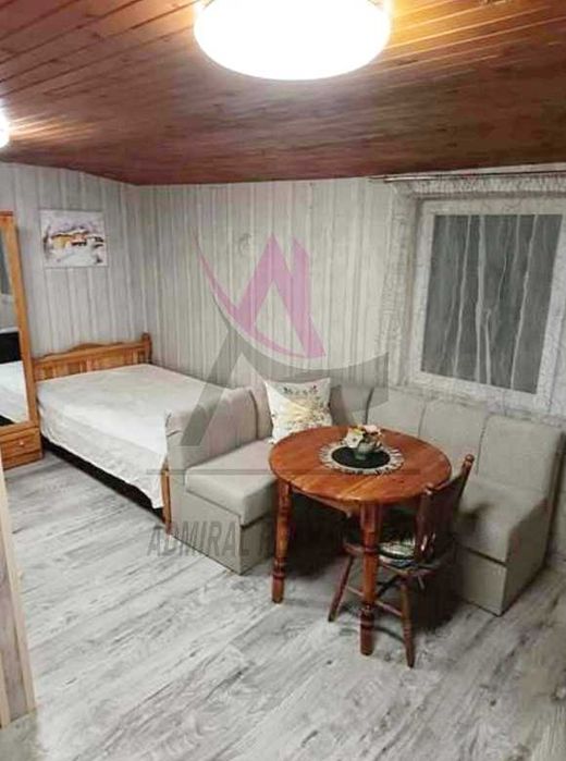 Дава се под наем Двустаен апартамент в Варна, Бриз - 65 кв.м за 228.99 € - Снимка #2